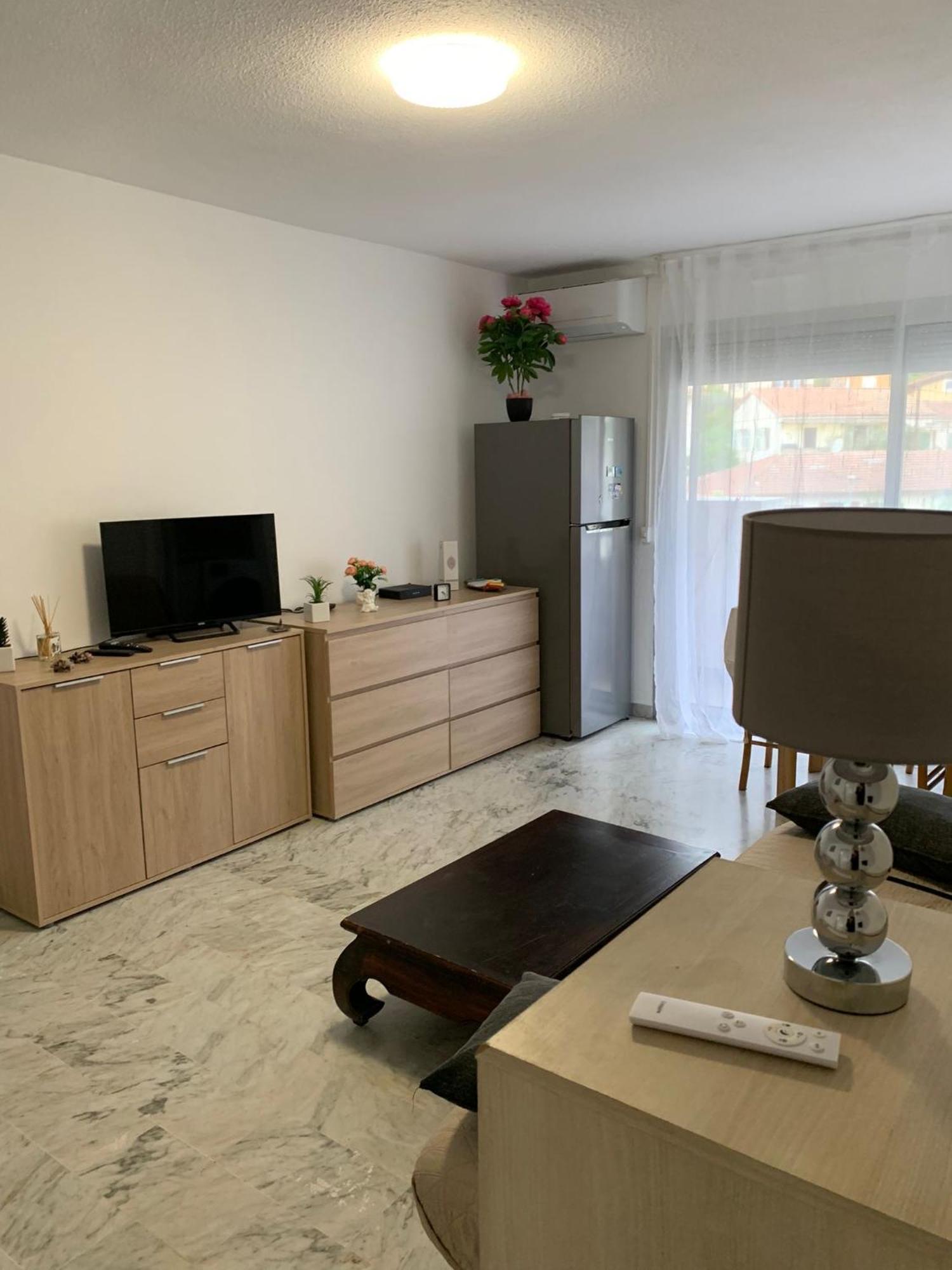 Avec Grand Balcon - Cap-martin Proche Menton Et Monaco